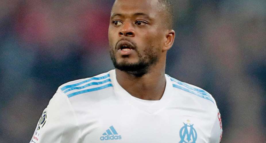 HOT VIDEO... Former Man. Utd Star Patrice Evra Dances To R2bees Song Over