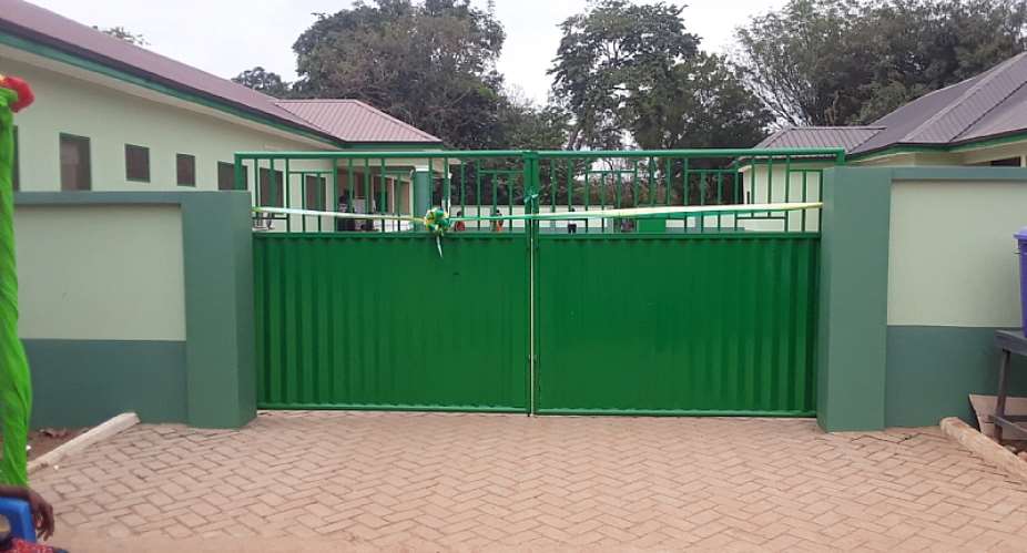 Tain District: DCE Commissions maternity block for Seikwa Health Centre