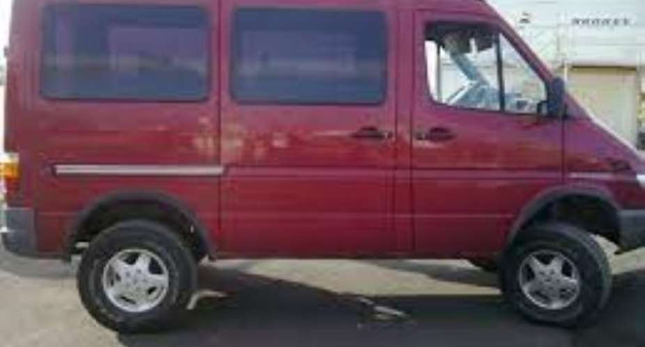 Accra: Speeding sprinter bus kills man on his way to work at Avenor