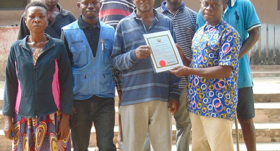 Nkonya Ntumda Cocoa Farmer Co-operative receives certificate to operate