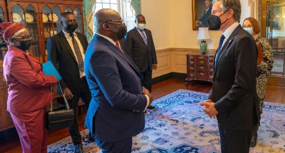 Bawumia discusses covid-19, vaccines and Africas security with U.S Security of State