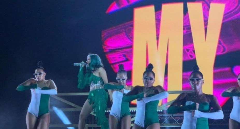 Video Cardi B Rocked Nigerians In A Green And White Outfit