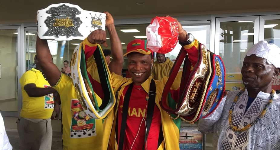 World Kick Boxing Champion Alhassan Okoe Okine Mobbed By Sports Fans At Accra Airport