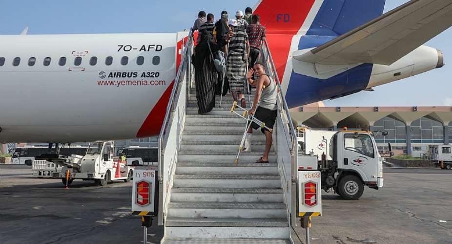 VHR flights from Yemen provide a pathway to safety and a new beginning for migrants who have faced immense challenges. Photo: IOM/Abeer Alhasani.