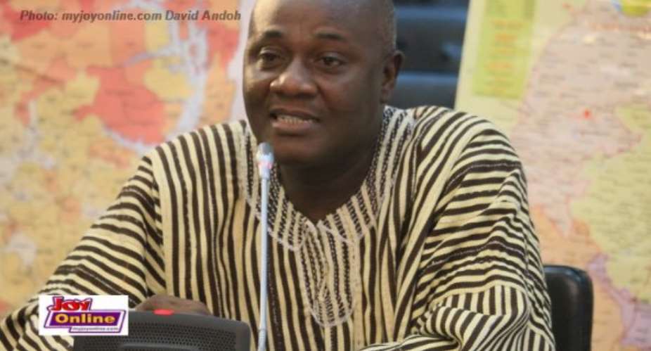 Live update: Dan Botwe displays Ghana maps to justify new regions creation