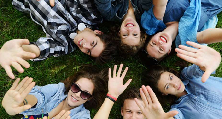 Friends Circle: 5 Types Of Friends That Surround You