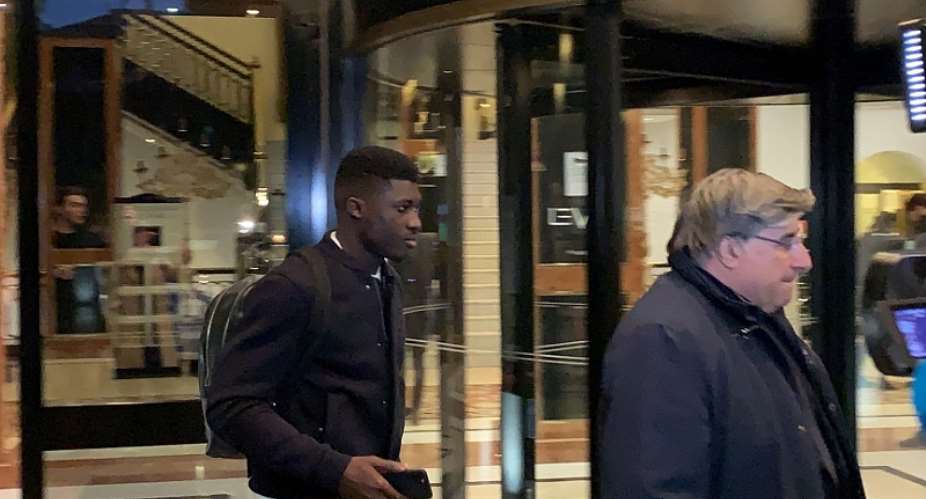 Alfred Duncan Arrives In Florence To Complete Fiorentina Move VIDEO