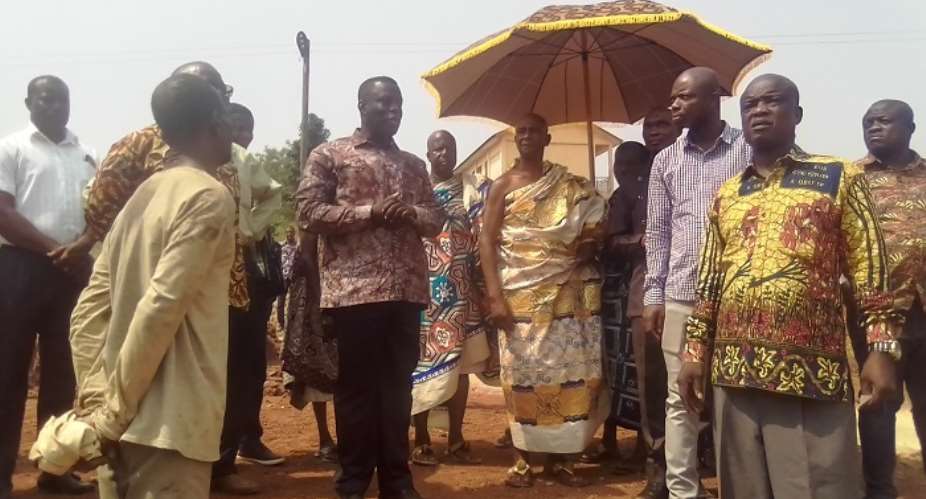 Baffour Awuah middle, Chiraa hene and others inspecting projects at Chiraa SHS