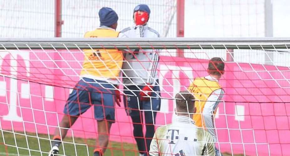 Jerome Boateng Punches Bayern Munich Teammate At Training Grounds PHOTOS