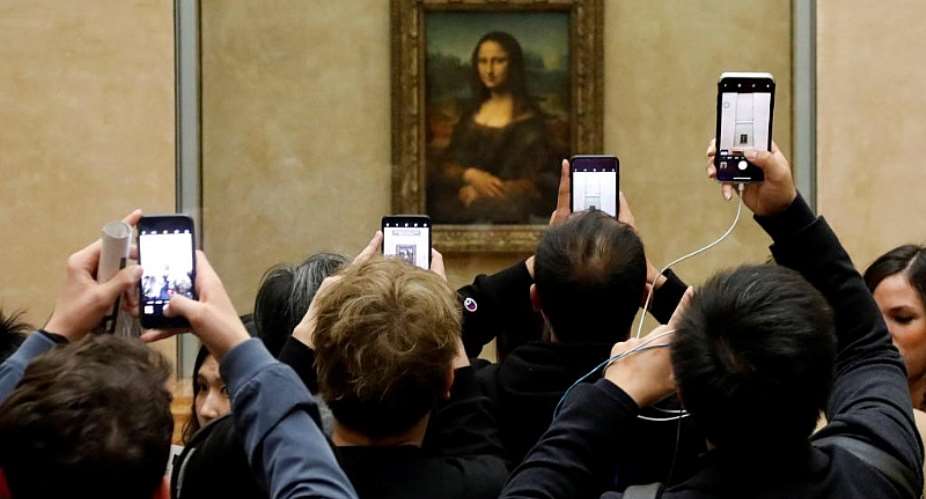 REUTERS/Charles Platiau/File Photo