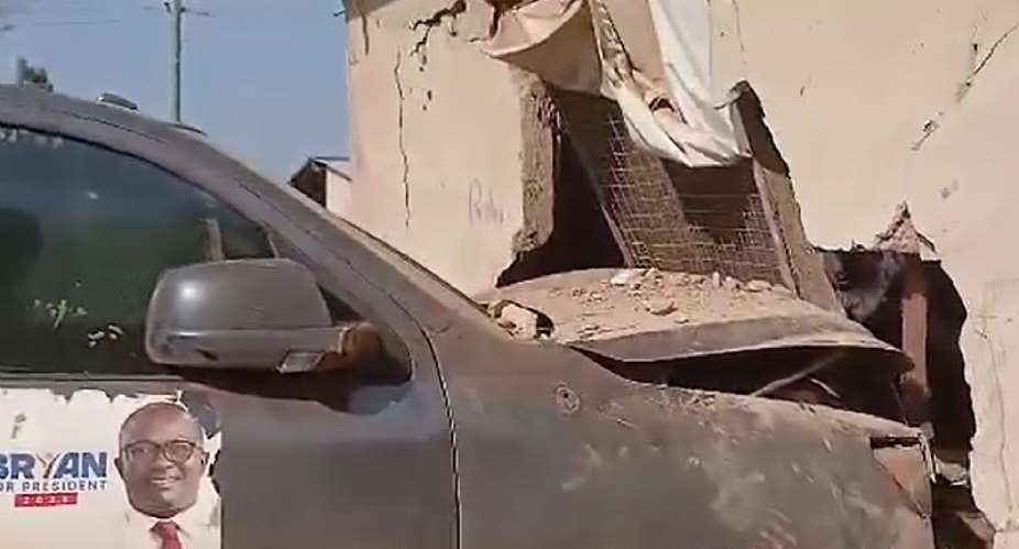 Bryan Acheampongs campaign vehicle crashes into building near Yendi, one injured