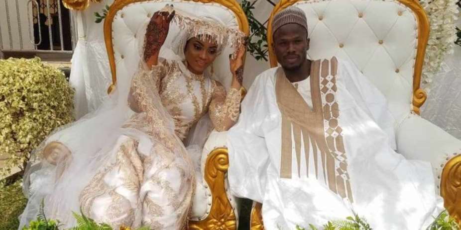 Ex-Asante Kotoko Striker Abdul Fatawu Safiu Weds Girlfriend PHOTOS