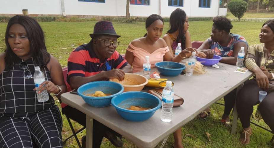 Obibinii Blackman 2nd left and his delegation at the Fufu festival