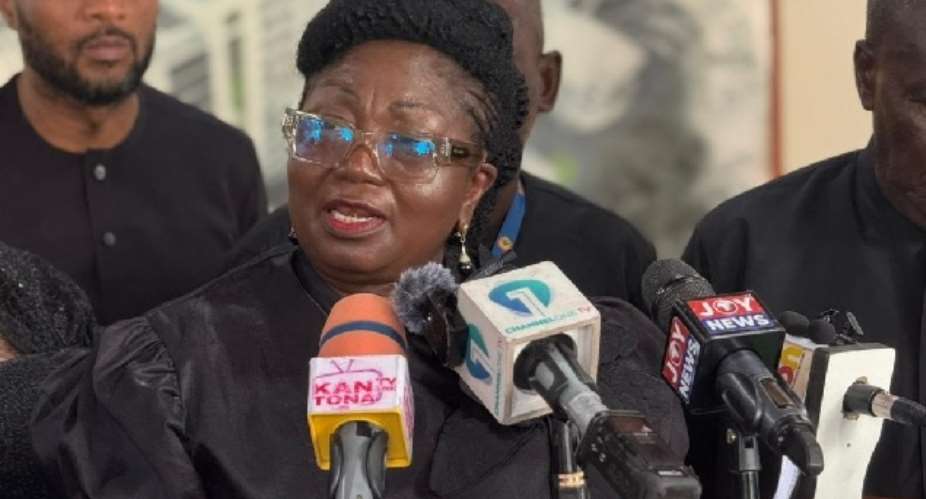 Youre there celebrating cedi appreciation while farmers are struggling with bumper harvests — Minority slams govt