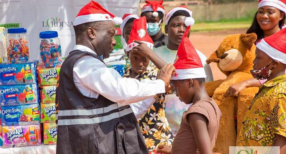 Lordina Foundation donates to orphanages in Techiman, Fafraha and Osu