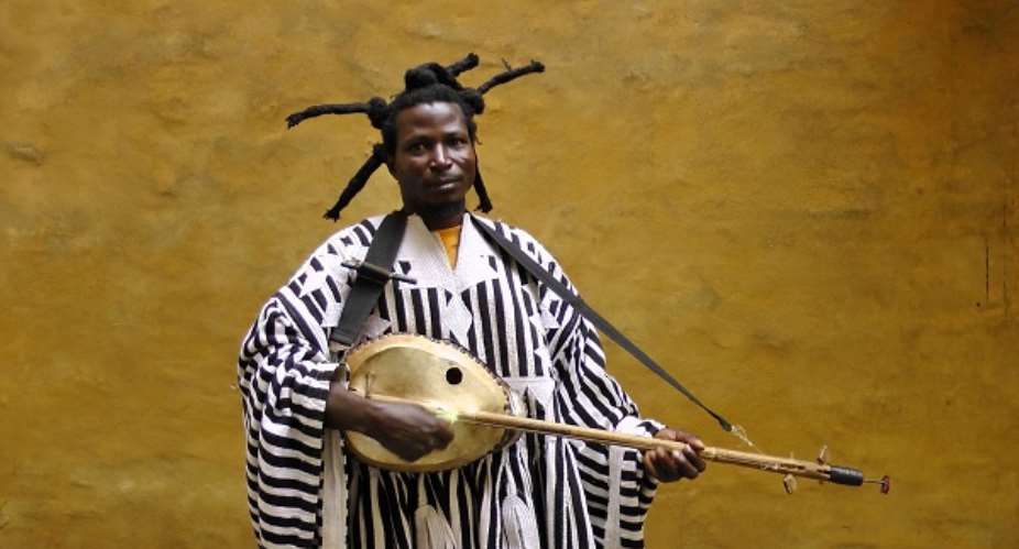 Performing To Ghanaian Crowd Abroad Doesnt Make You International—King Ayisoba