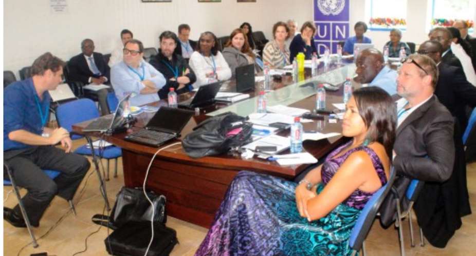 UNDP Hosts Experts' Meeting On Cash Payments To Ebola Workers
