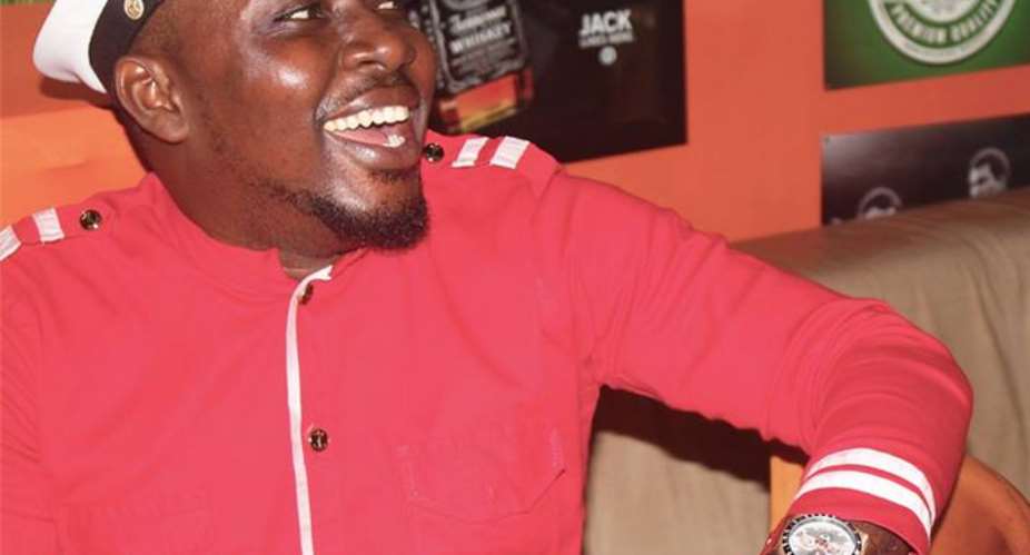 Praye Choirmaster Holds Party For Fans