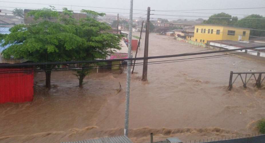 Photo Report: Accra Floods Again....Any Lessons Learnt From Last Year???