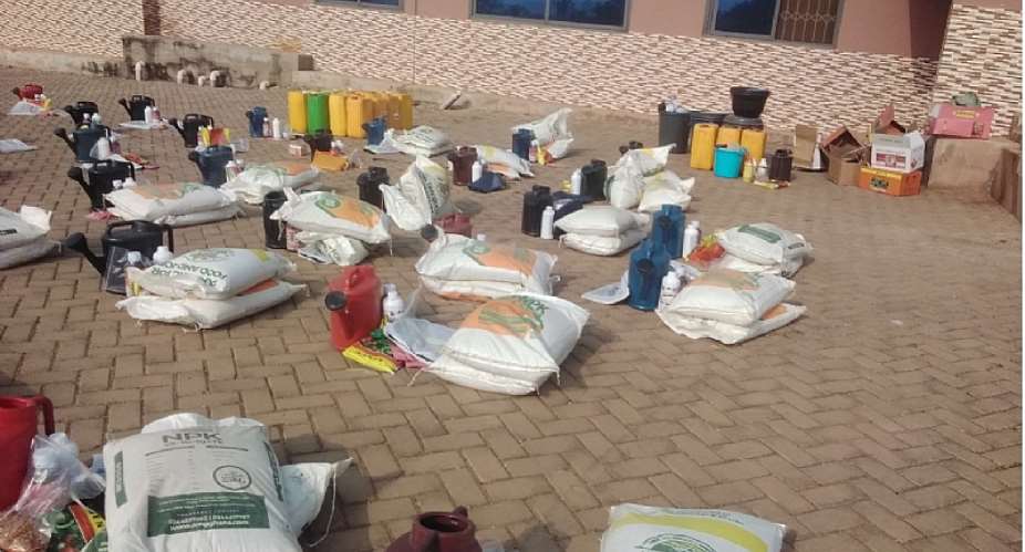 61 benefit from over GHS190,000 cash grant and mini market in Dormaa East