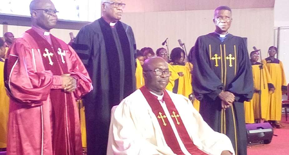 Rev. Washington K. Darke inducted as new Senior Pastor of Calvary Baptist Church Accra