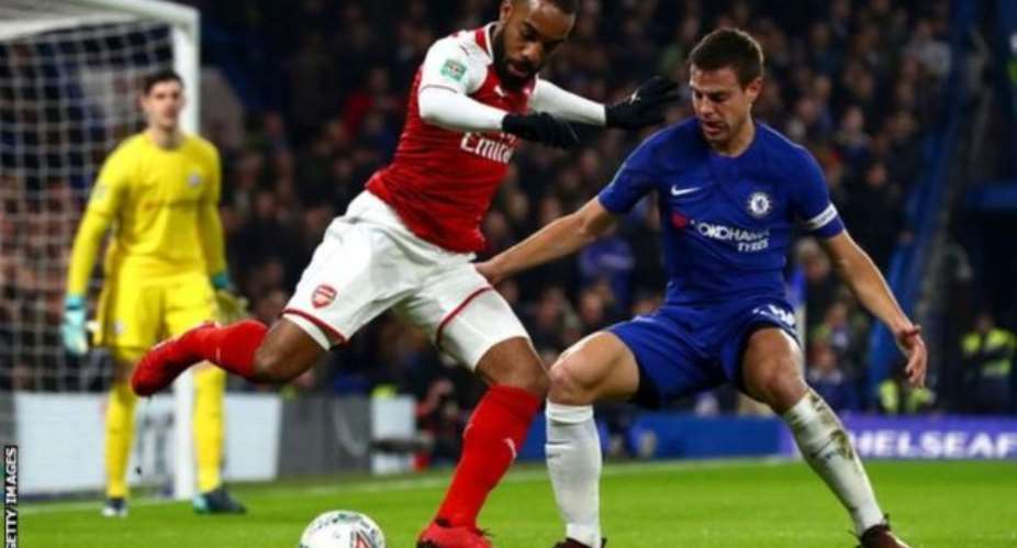 Lacazette Out For Up To Six Weeks Following Knee Surgery
