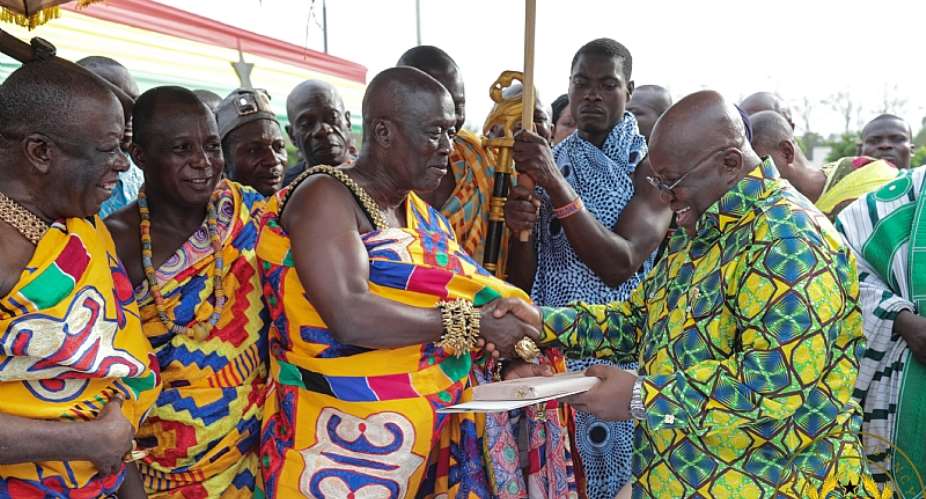 President Akufo-Addo presents the Instrument of Attestation to the head of the delegation from Oti