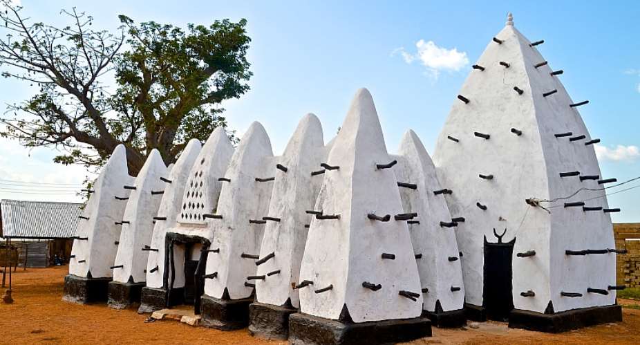 Picture : The Larabanga Mosque in Tamale