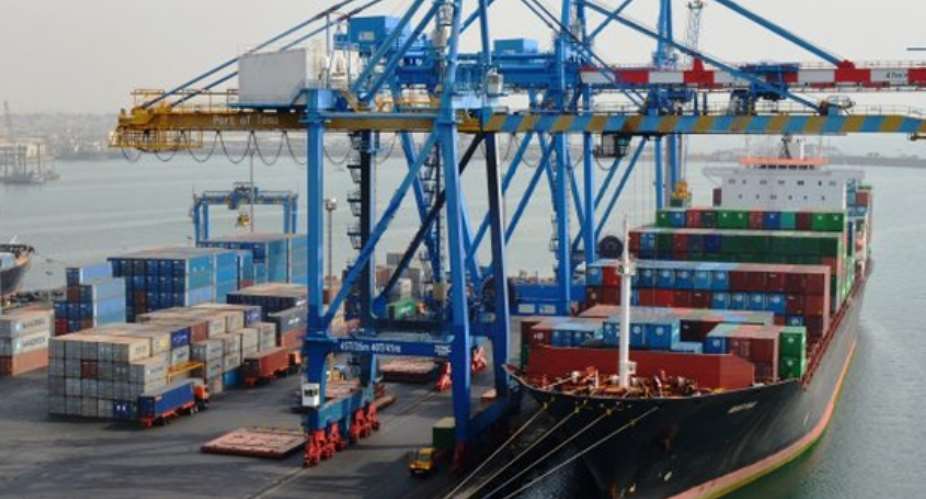 Unions Fights MPS 20 Container Agreement Proposal