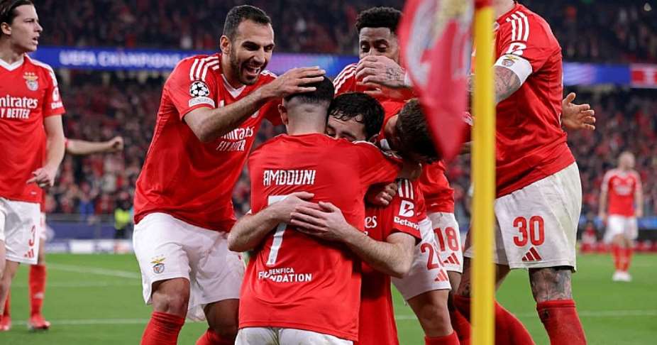 Champions League: Benfica hold off Monaco in six-goal thriller