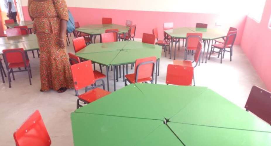 Ministry of Education has been replacing mono desks with circular ones as part of the reforms in the education sector.
