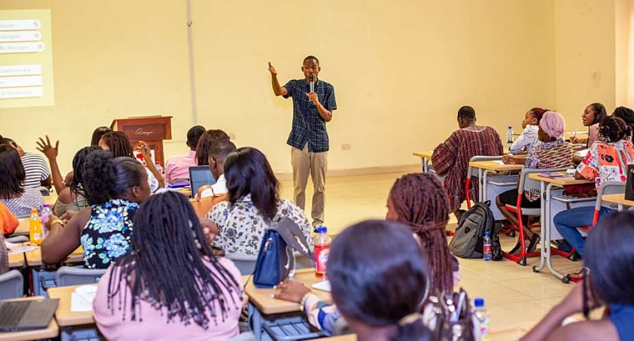 Prince Akpah Delivers Guest Lecture At Central University