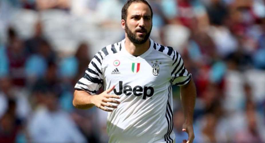 Higuain: Juventus like Real Madrid, but without the whistling fans