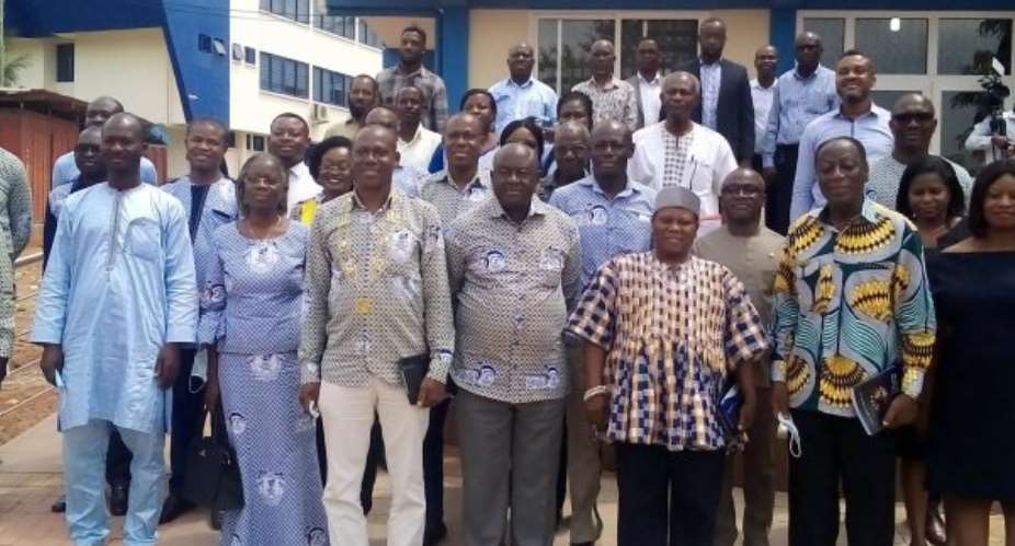 Expedite passage of Surveying Council Bill—GhIS to gobernment