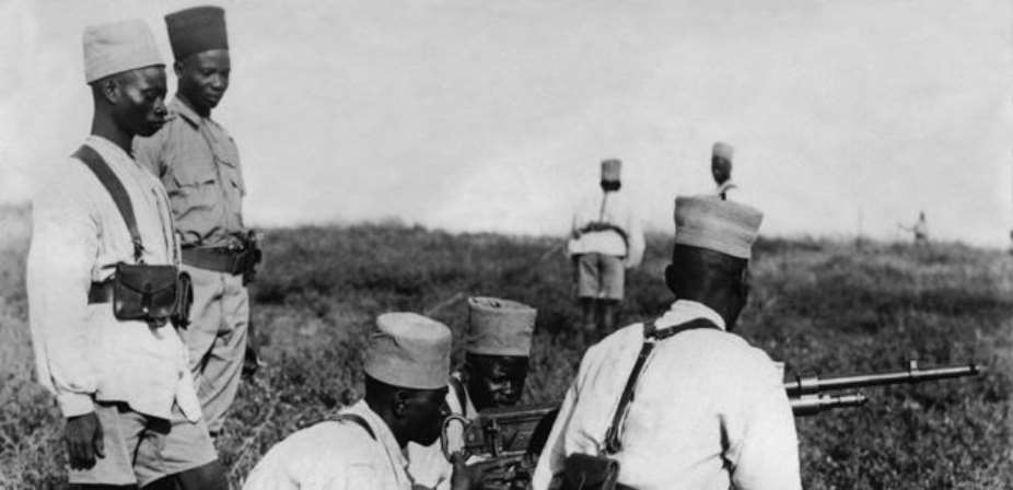 Photo taken on December 04, 1939 of Senegalese skirmishers being instructed in a training camp in the French colonies in Africa. AFP photo. - Source: