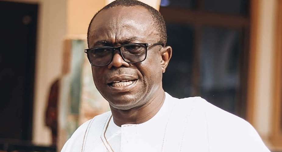 Take heart; govt will fix our roads — Aowin MP assures constituents