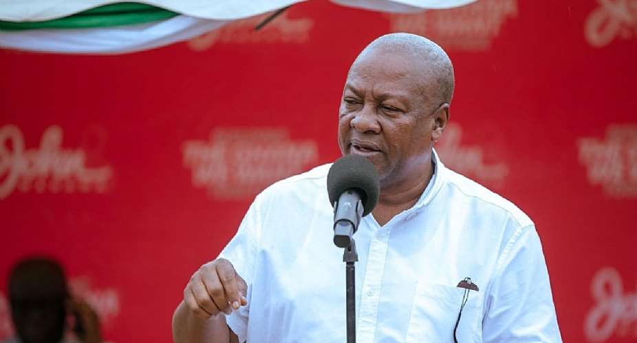 Dont give up hope –  Mahama encourages frustrated youth