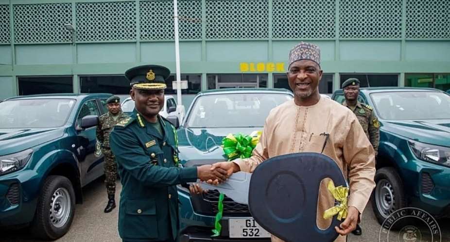 Govt donates 20 pickup vehicles to Ghana Immigration Service
