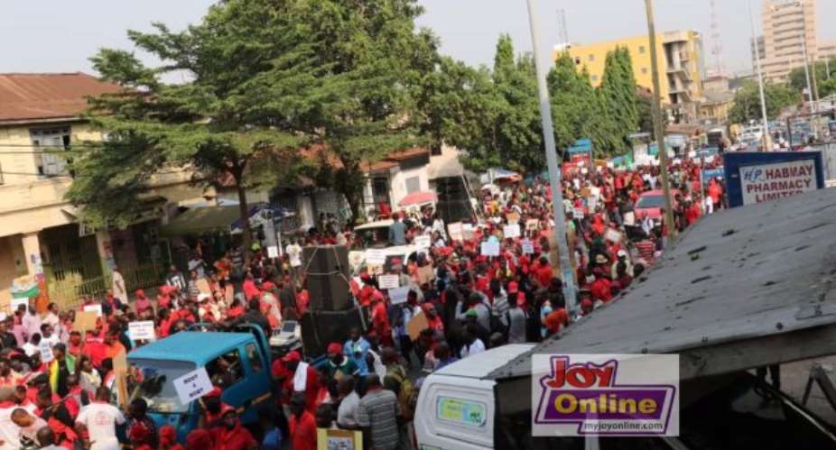 Photos: 'Aabge w' Demo Shook Accra