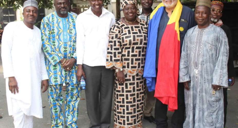 Late Alhaji Hearts Family Call On Former Ghana Ppresident John Rawlings