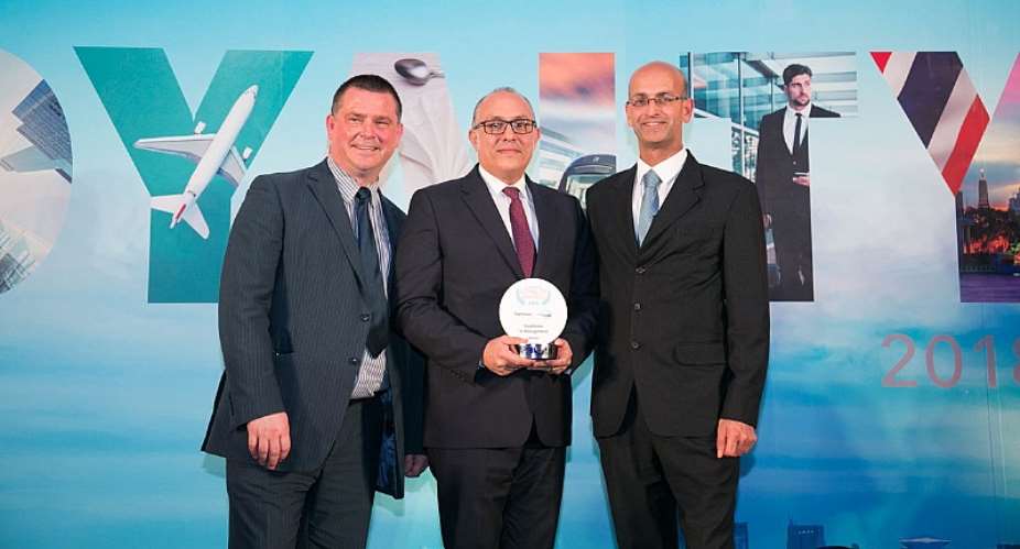 Emirates Skywards Clinches Excellence In Management Award At Loyalty Awards 2018