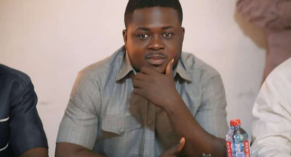 Editor of Punch Newspaper Editor urges President Mahama to provide free chickens to farmers urgently