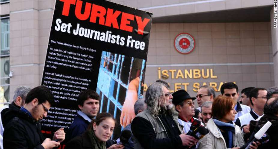 Intl press bodies urge Turkish govt to release jailed journalists