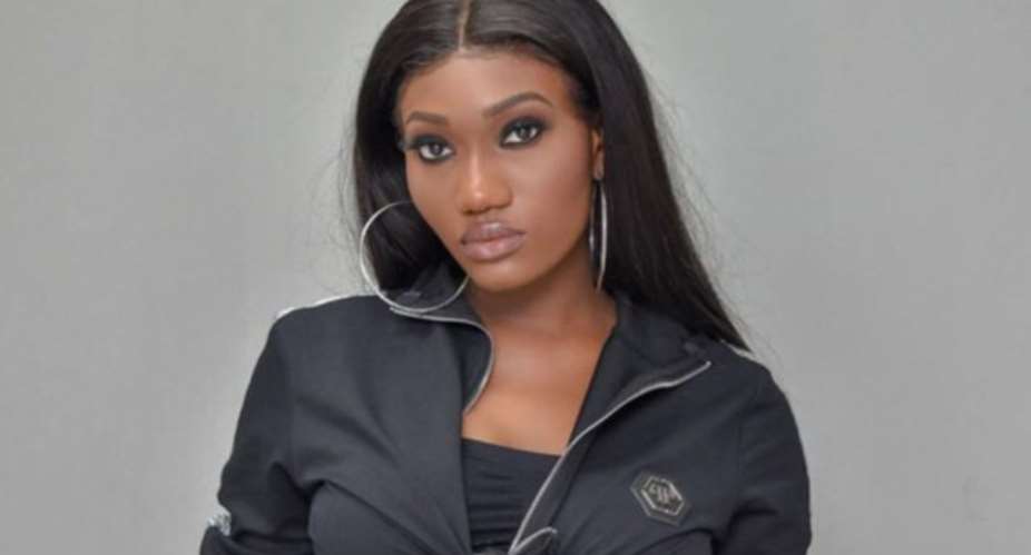 Video: Big Men Worrying Me With Sex Proposals – Wendy Shay