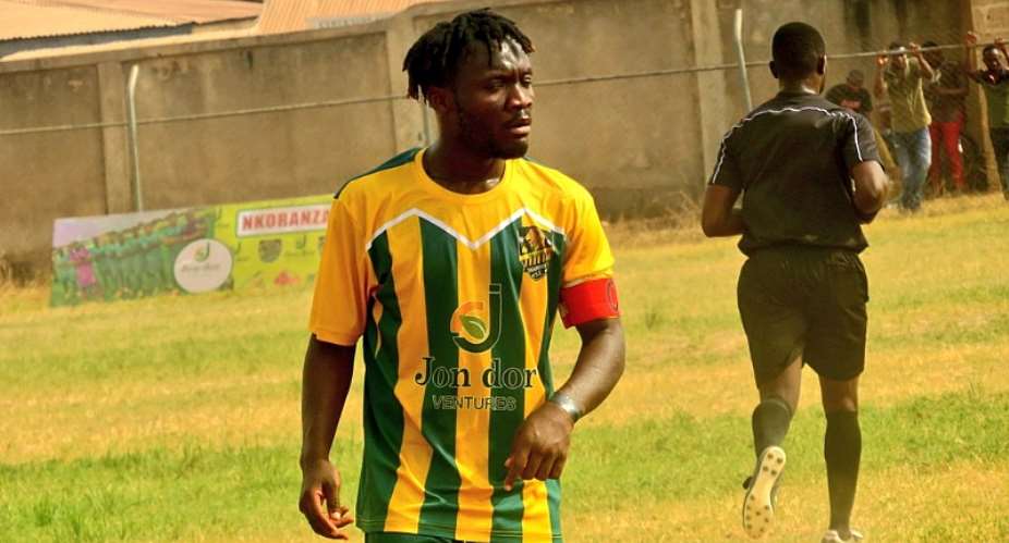 Emmanuel Sarkodie Opens Up On Desire To Play For Hearts Of Oak