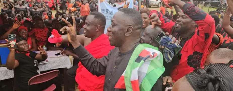 Abraham Kofi Asante booed at Asankrangua