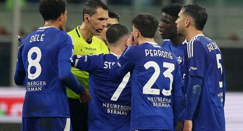 Serie A Disastrous debut: Dele Alli sees red after 10-min cameo as Walker pleads with referee