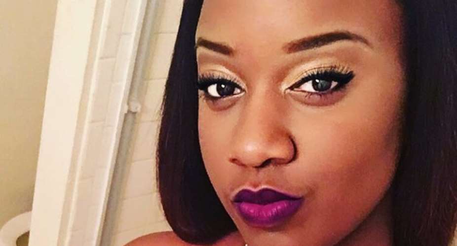 Pregnant teen model killed by train during photoshoot on train tracks