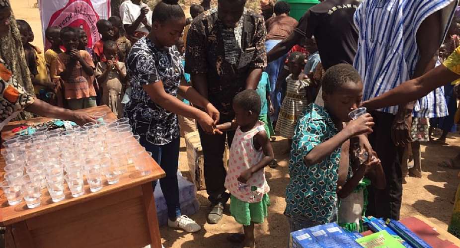 Universe Aid Foundation Deworms,Donates To School In The Upper East