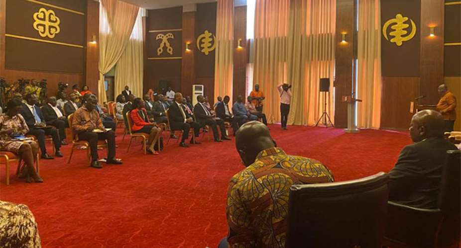 Coronavirus: Akufo-Addo Meets To Strategise How To Produce Sanitizers, Medicines In Ghana